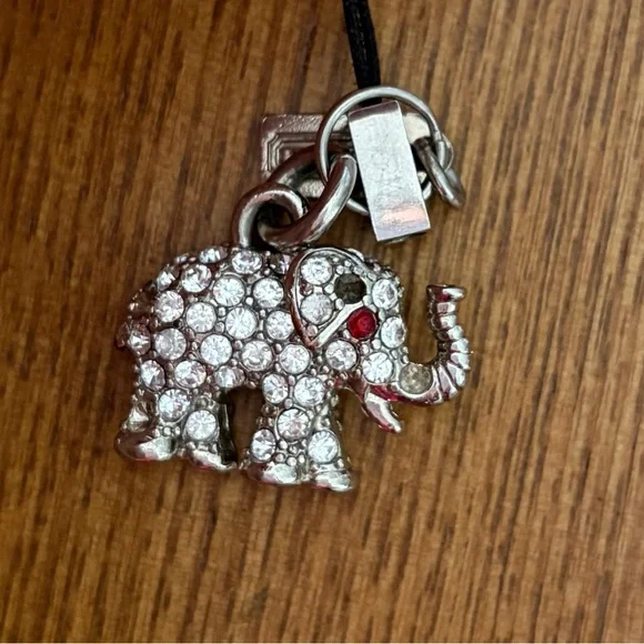 Coach Elephant Keychain Charm Silver with Rhinestones Rare - Picture 1 of 13